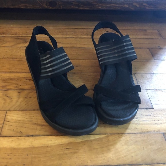 Skechers Shoes - 765 Sketchers Memory Foam Rumblers Platform Sandals